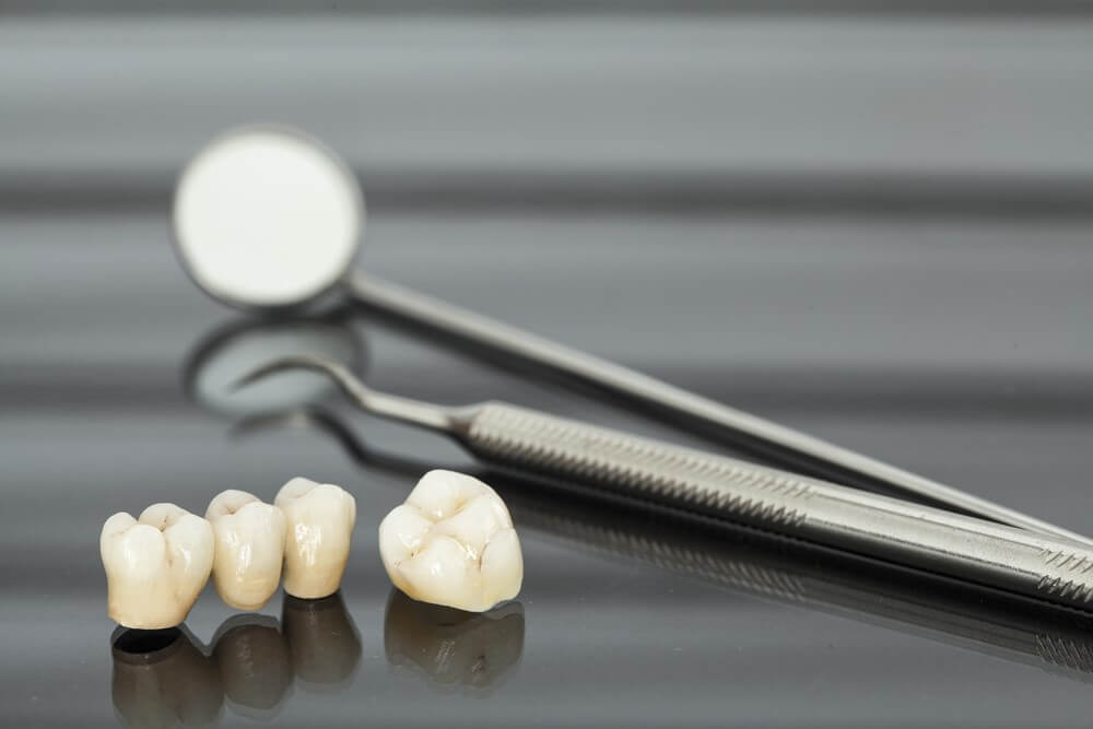 أنواع أسنان الزيركون المستخدمة في العيادات
