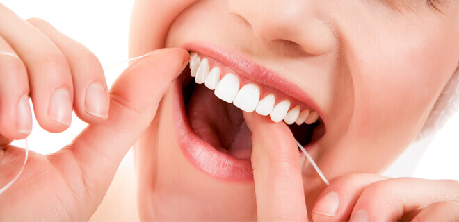 مميزات تنظيف الأسنان في المراكز الطبية
